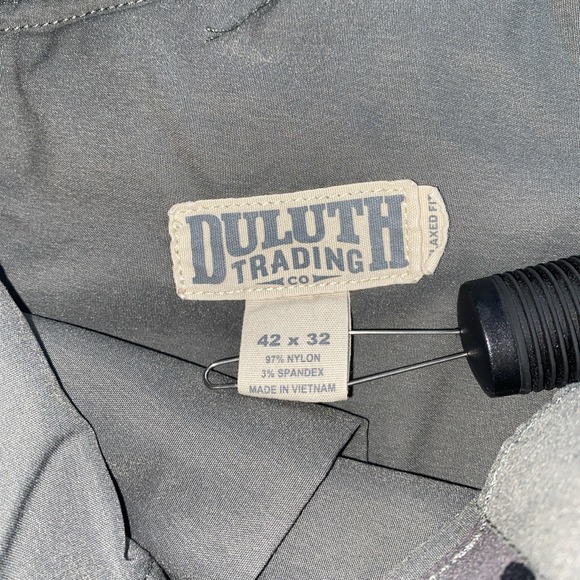 3 Duluth Trading Co. Mens 42x32 Flex Dry On The Fly Pants Work Outdoors - Picture 12 of 13